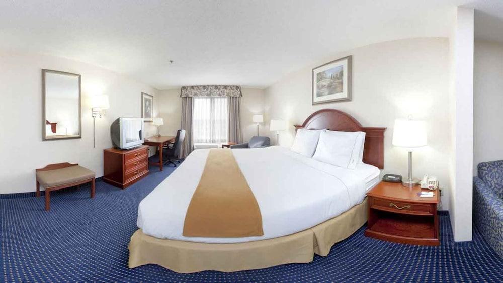 Holiday Inn Express Hotel & Suites Cleveland-Richfield By Ihg Brecksville Exteriér fotografie